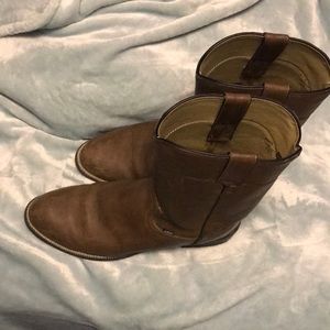 Justin Boots Shoes - Justin Basic boots Justin Boots Shoes - Justin Basic boots
